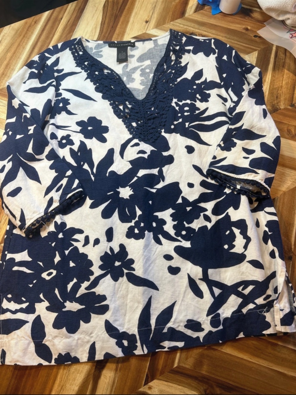 Grace Elements Navy & White Floral Crochet V-Neck Tunic